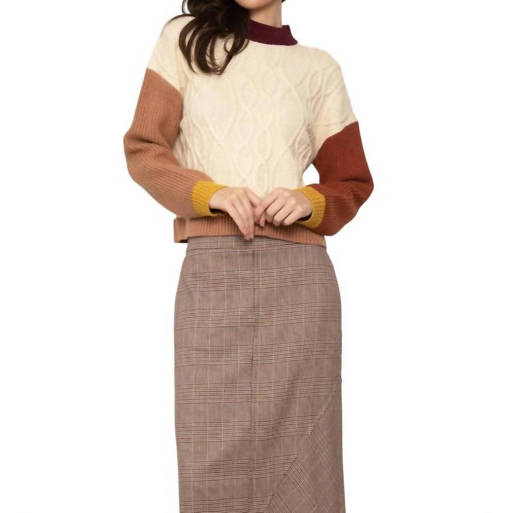 NEW CENTRAL PARK WEST amari blocked crew sweater in ivory multi